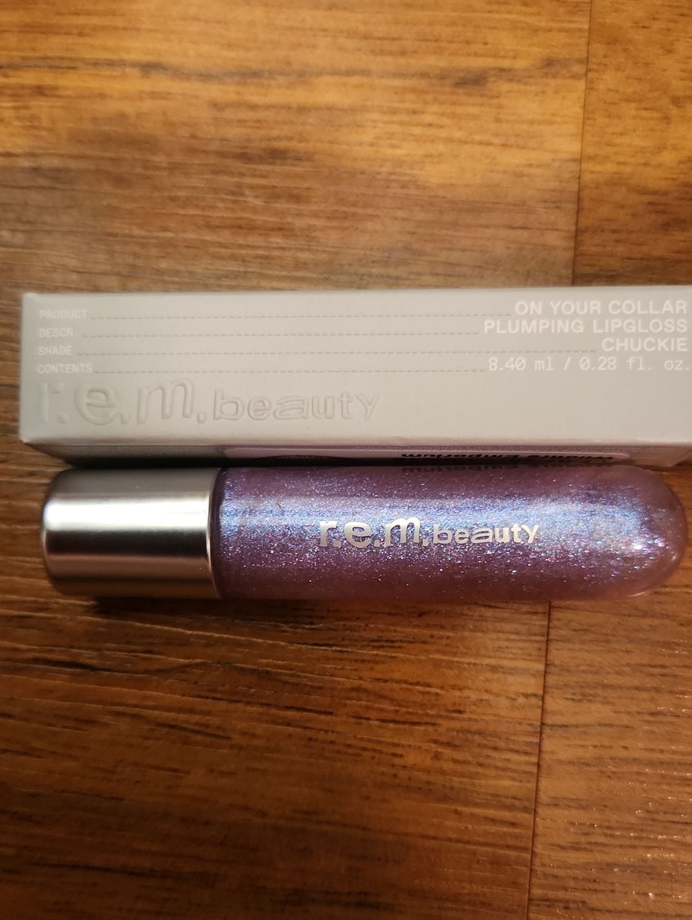 r.e.m. beauty On Your Collar Plumping Lipgloss - Shimmery Lavender Pink